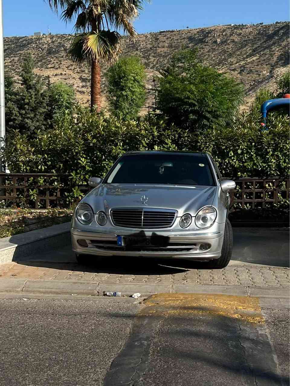 Eclas 320model(2003) avengarden 1/1
گير مكينه سقف و حيزام منافست غرامه ب شه رت سياره جديد جديد سياره ئيك ده ست منافست ايبراهيم خليل سياره بل دهوك(***********) دهوك, العراق
