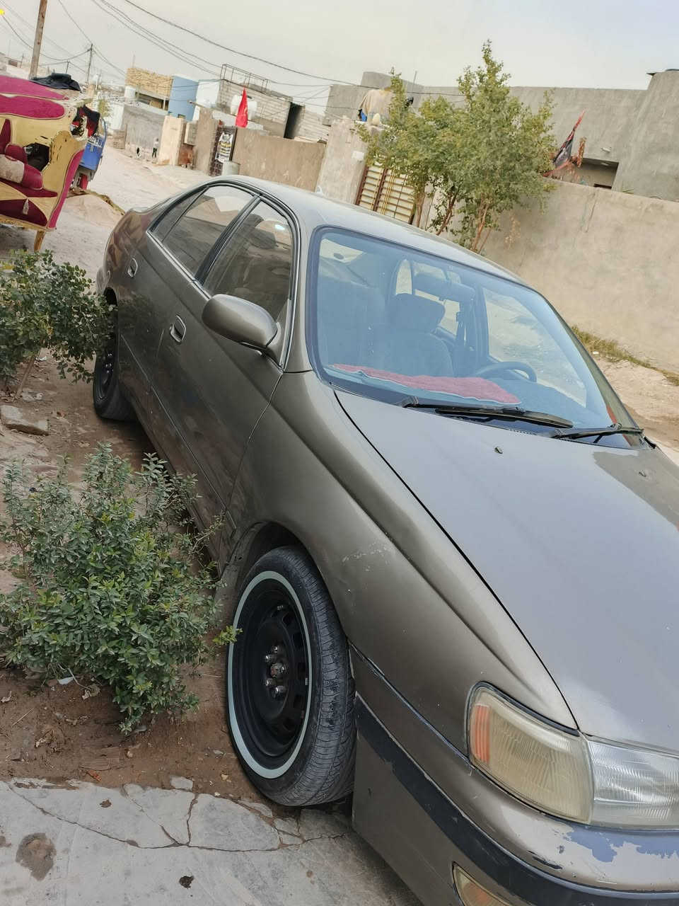 السلام عليكم
كرونا نفخ موديل 1994 كير+مكينة مال حاوية توني شادهن صدر امامي خلفي مكفولة من كصه ونقل جثة ومن الضربه  تخم تاير جواها صبغ عام جمالية دبلات اربعة تبريد ثلج دواخلها حلوه رقم انكليزي بسمي السيارة برغي ماعايزها مثل ماموجوده بالصور وموضحة كدامك سعرها 60وبيه مجال كلش بسيط مكانها النجف الاشرف الكوفة البراكية رقم تليفوني *********** متواجد واتساب
