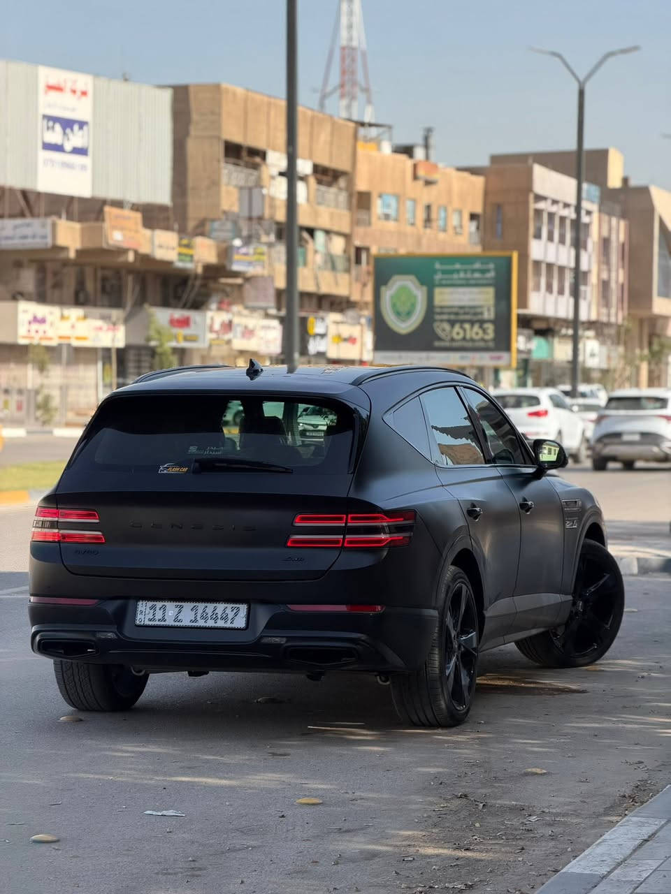 السلام عليكم

جنسز Gv80 سبورت برستيج 2024
محرك 4 سلندر 2500 توين تيربو
ماشيه 39 الف
السيارة فول مواصفات 1/1 أعلى فئة 
المواصفات
1.بانوراما
3.كشنات جلد ابيض بلادي مع تدفئه وتبريد بالكشنات وكهرباء
4.كشن السائق مساج
5.بانوراما
6.كامرات 5 محيطيه 3D
7.السياره تتقدم وترجع بالبصمه
8.حساسات اماميه خلفي
9.اوتو بارك (تطبك بين سيارتين)
10.عدادات ثيم متغيره حسب وضعيه القياده
11.نظام 3D بشاشة العداد
12.نظام صوت lexicon 21 سماعه
13.مره شفط مع Auto Dim
14.انظمه قياده عدد 4
15.صندوك كهرباء
16.ويل كب حجم 20 تو سايز
17.كاربون فايبر بالابواب والداشبور
18.تشغيل عن بعد
19.شفتات بالمقود 
20.خزن ميموري
21.خاصيه الخروج المريح
22.صندوك ذكي عن الاقتراب
23.نظام الترحيب عند الاقتراب
24.لايت تفاعلي
25.هاند بريك بصمه
26.اوتو هولد
27.قيادة ذاتي
28.قماره كنتار
29.مقود كهربائي
31.داتا شو
وارد امريكي ضررها جاملغ امامي ايسر وشوية من البنيد 
الشاصي والراديترات مكفوله 
رقمها بغداد مميز باسمي 
***********
