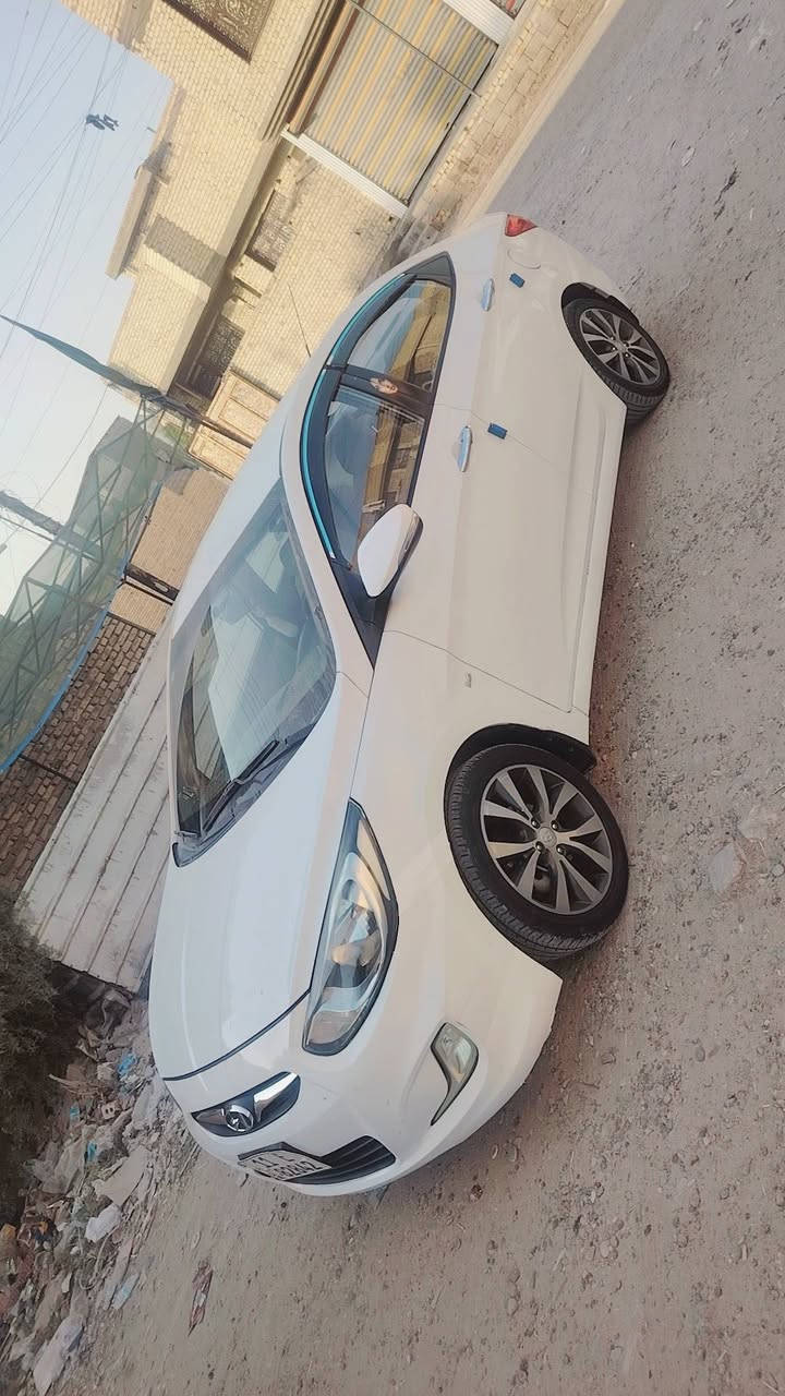 سلام عليكم للبيع اكسنت خليجي موديل ١٣ مكفول مكينه ١٦٠٠ سعر ١١٠ بيه مجال بسيط حك الجيه اي استفسار ع رقم *********** مكان بغداد سبع البور
