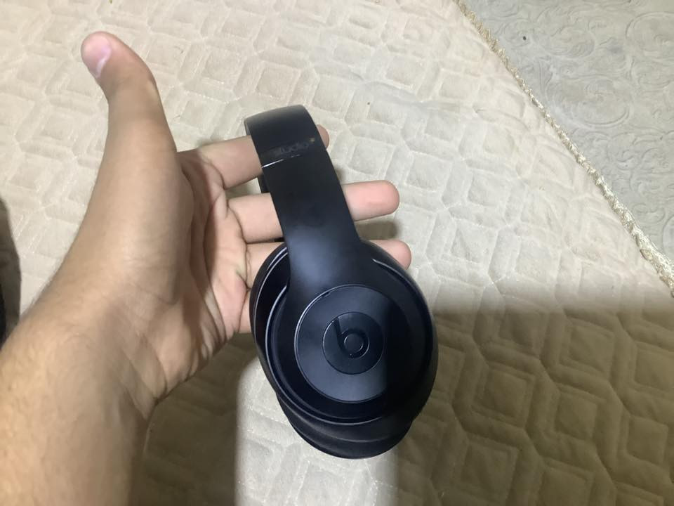 سماعة Beats Studio 3 اصلية ربط برنامج سعر 70  وية توصيل مكاني ديالى بعقوبة اذا ما تقدر تراسلني دزلي طلب صداقة  واني أراسلك


**إذا كنت صاحب هذا الإعلان وتريد حذفه لأي سبب، رجاءا أرسل رسالة إلى الدعم الفني**