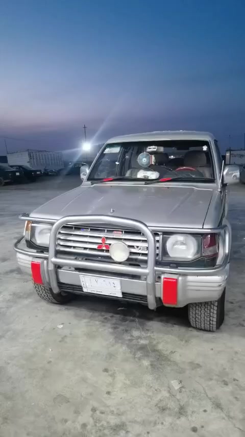 سلام عليكم باجيرو موديل ١٩٩٢ ودفتر بنزين شرط تحويل رقم ديالى ما اجاوب على خاص ***********
