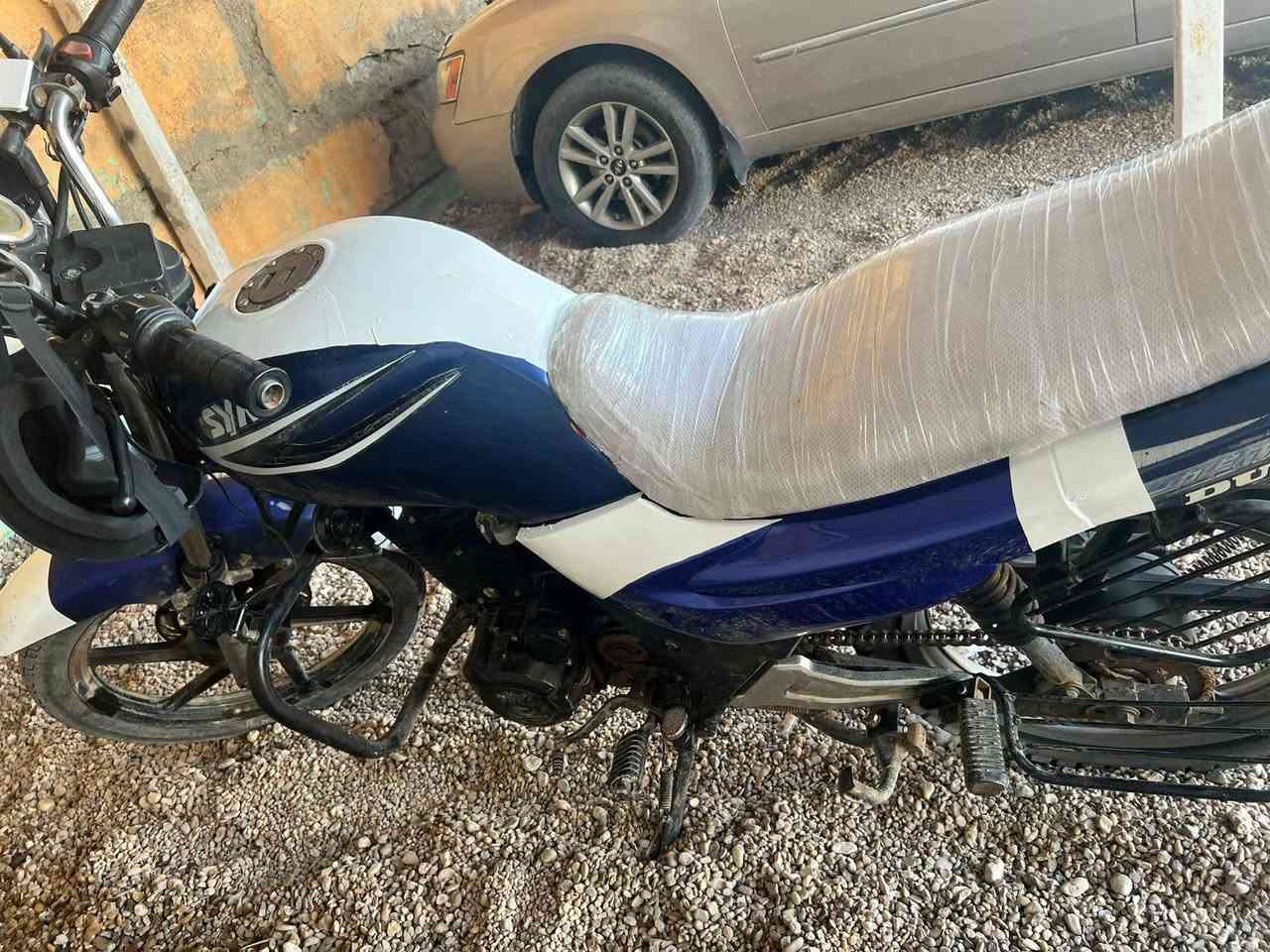 البيع موطور سايم موديل 2014بي كمرك مثل ما موضح بالصورة سعر 650وبي مجال نتصال عل رقم ***********
