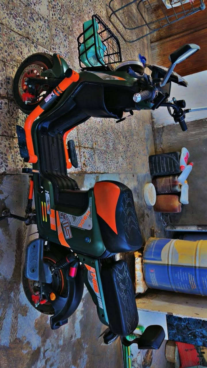 لبيع سعر ٥٠٠ وبي مجال ديالى بعقوبة
***********
