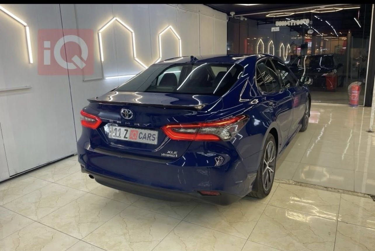 سلام عليكم كامري للبيع فقط موديل 2023 XLE فول مواصفات ماعدى الفتحة حادثهة بس بنيد مبدل ومصبوغ بدون اير باك ماشي 30 الف مايل سعرهة 20500$ بغداد/ حي الجهاد ***********
