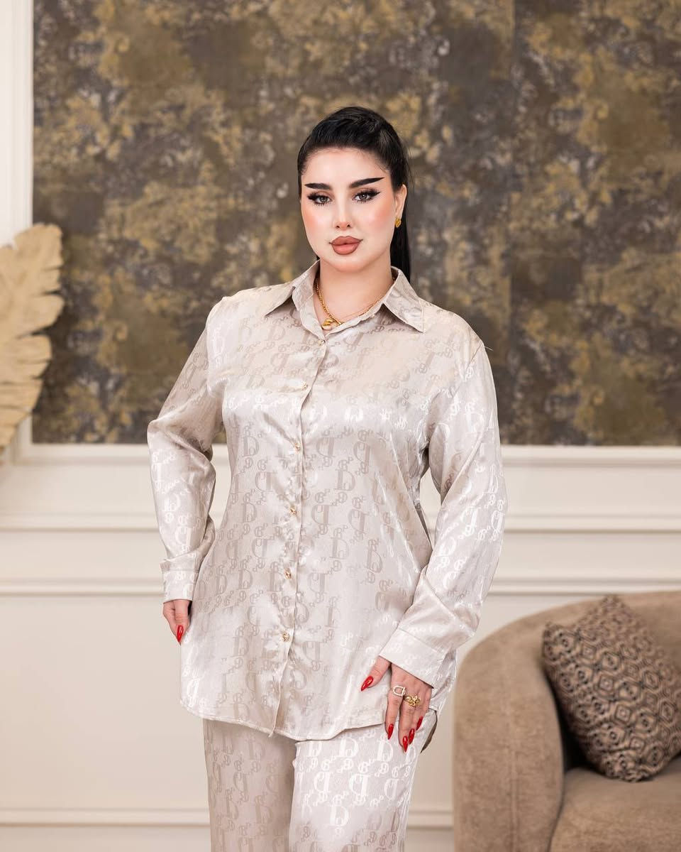 كشخة العيد خليها علينه 😍😍
سوت  نسائي  🥰 

#الخامه_ جاكار حرير ___درجة_اولى 

القياس. Xl. Xxl. 3x

 المفرد  ٣٥
توصيل جميع المحافظات 💥💥


**إذا كنت صاحب هذا الإعلان وتريد حذفه لأي سبب، رجاءا أرسل رسالة إلى الدعم الفني**