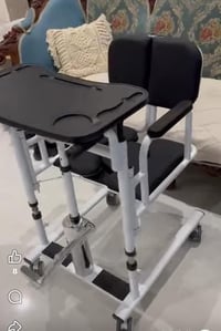 كرسي حامل للمريض • معدات طبية