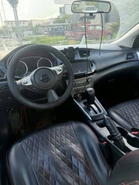 سياره كلين امريكي نضيف جدا وحلو باسمي دفتر بنزين سيارقليل ماشي سعر ١٣٠...