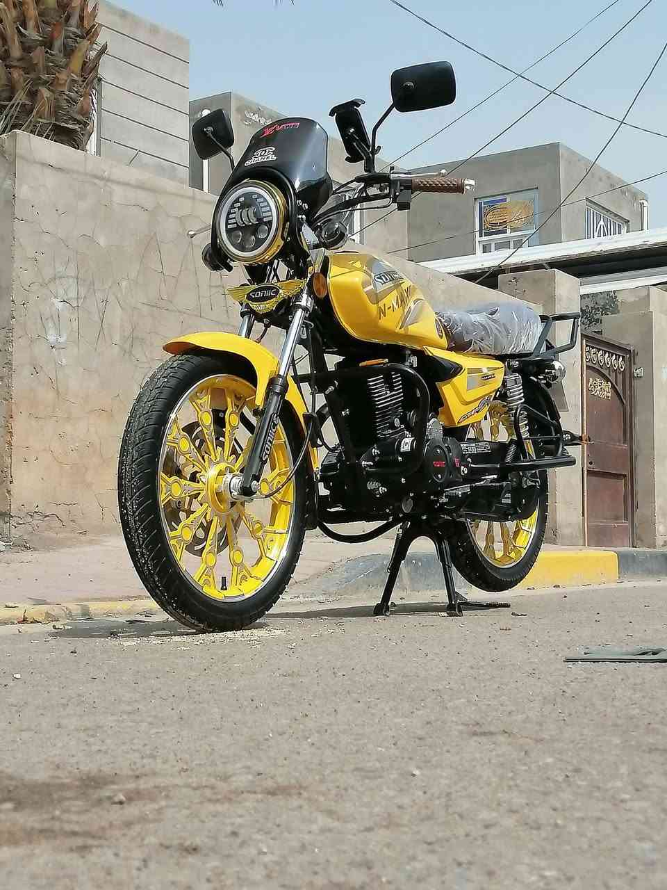 السلام عليكم دراجه للبيع الاسم سونك موديل 2026 دراجه نضيفه برغي ما مفتوح بيه ودراجه علئ اصولها تجي وتشوفها بعينك دراجه نضيفه وحلوه كامله مكمله للاستفسار علئ هاذا الرقم العنوان الديوانيه حي الامام الصادق الثاني الجته قرب مدرسه المجد الابتدائيه 
***********الرقم الاول
***********الرقم الثاني
