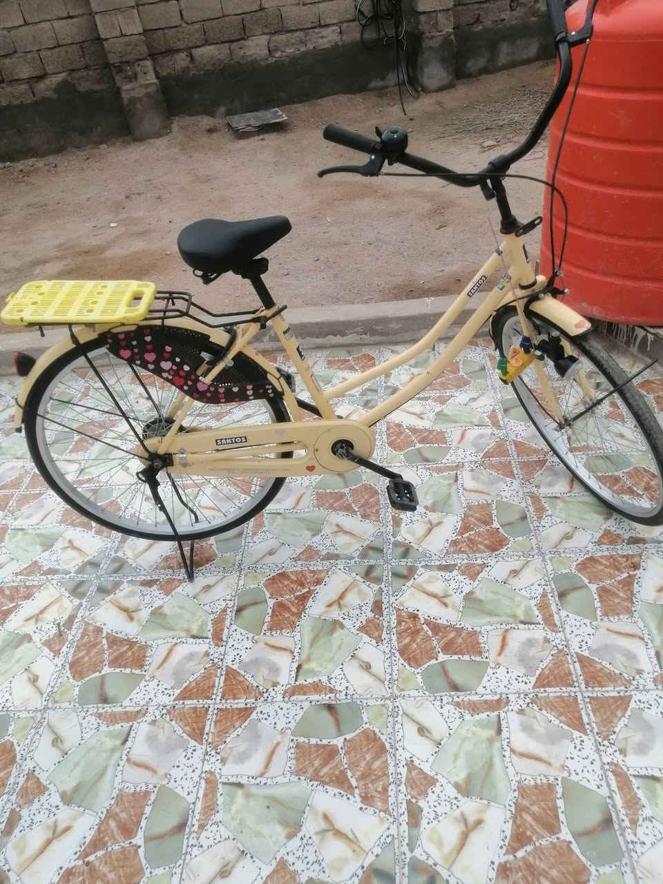 بايسكل حجم ٢٦نضيف سغر ١٤٠ مكاني كرمه علي ابو صخير


**إذا كنت صاحب هذا الإعلان وتريد حذفه لأي سبب، رجاءا أرسل رسالة إلى الدعم الفني**