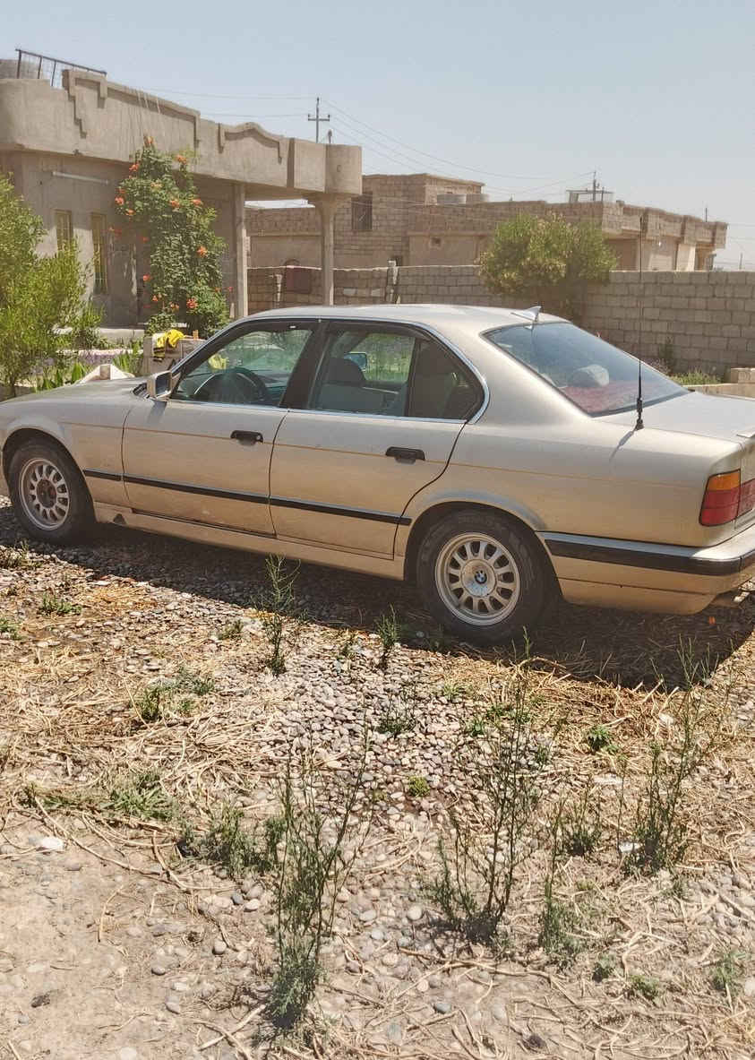 السلام عليكم 
BMW 520
للبيع ، رقم الهاتف *********** العنوان القيثارة قرية أمام غربي
