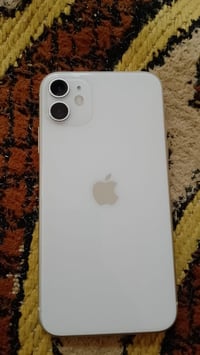 آيفون ١١ • ١٢٨ • بطارية ٩٥