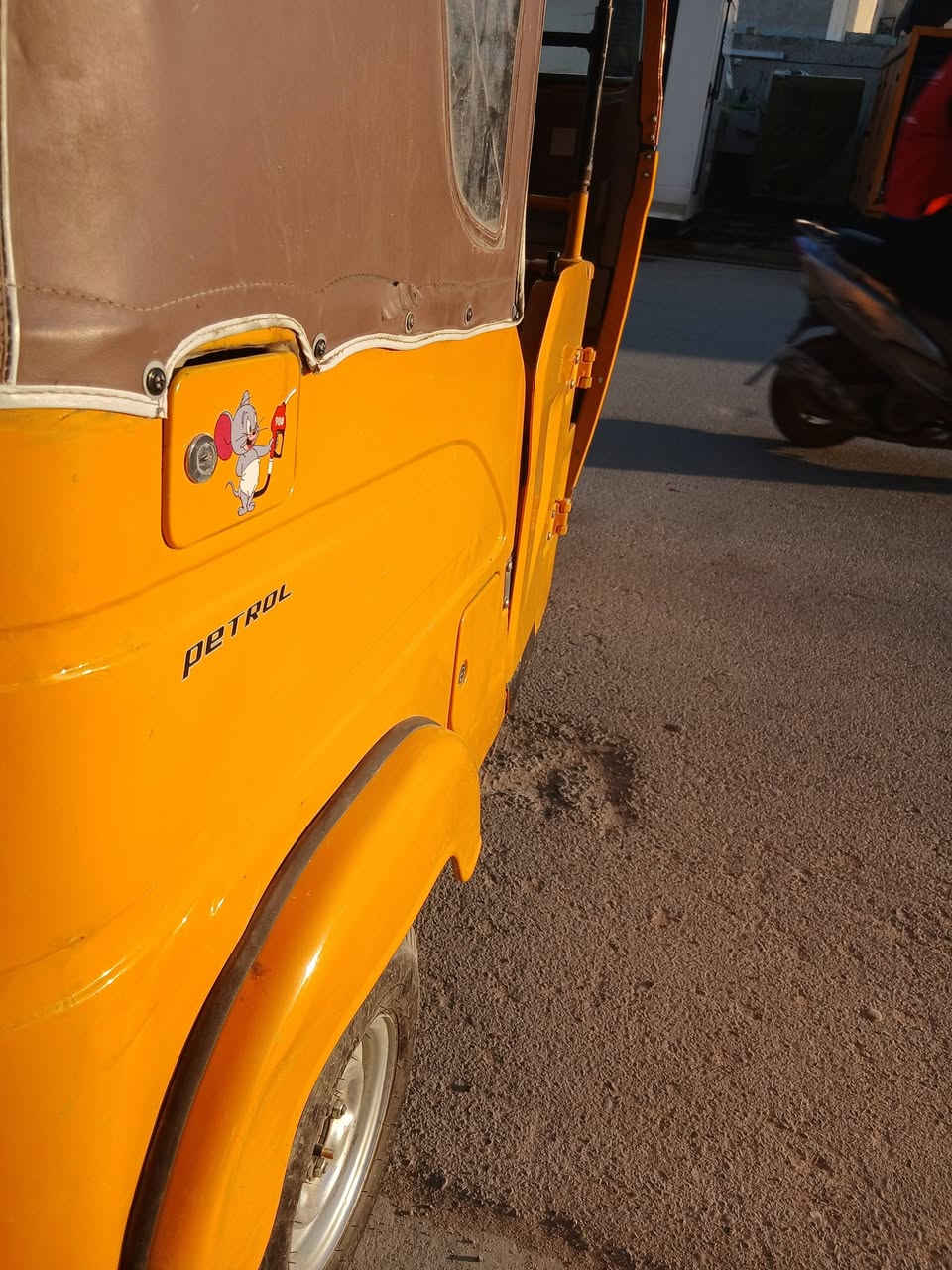 السلام عليكم تكتك موديل 2022 للبيع مكان بغداد الجديد 
السعر 8650بيها مجال بسيط***********
