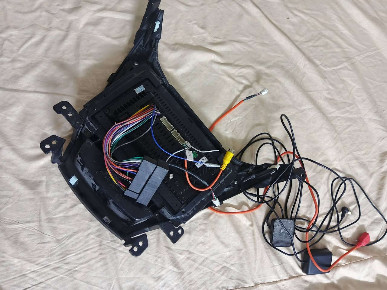 سلام عليكم شاشة النترا اصليه شغاله ستالايت وكار بلي وتبريد تشغله من شاشة وهواي مواصفات بيها


**إذا كنت صاحب هذا الإعلان وتريد حذفه لأي سبب، رجاءا أرسل رسالة إلى الدعم الفني**