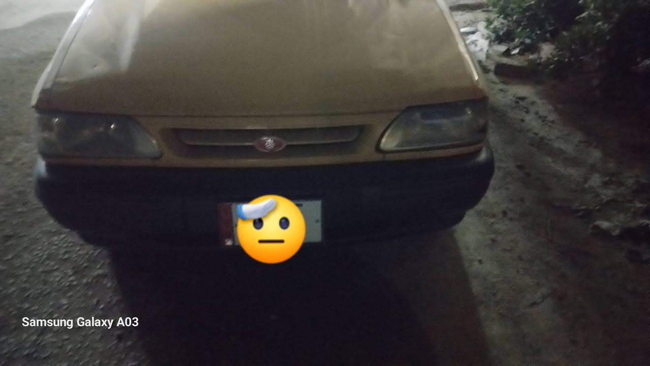 السلام عليكم
سايبه البيع مودبل 15
رقم بغداد نكليزي 
تحويل  مباشر 
مكينه كير نضيفات 
حداديه 100/100
تخم تايرات نضاف 
كهربائية كله شغاله 
سعر سياره 30بيه مجال طيبين 
مكان سياره كربلاء حي العباس 
هذا رقم ***********
اني مكلف بل نشر
