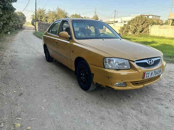 سلام عليكم فيرنا موديل ٢٠١٥ جاهزة مابيها أي نقص ماشية ١٧٣ ألف  بيها دفعه بالبدنة الأمامية فقط 
السعر ٧٠ 
العنوان بغداد 
***********
