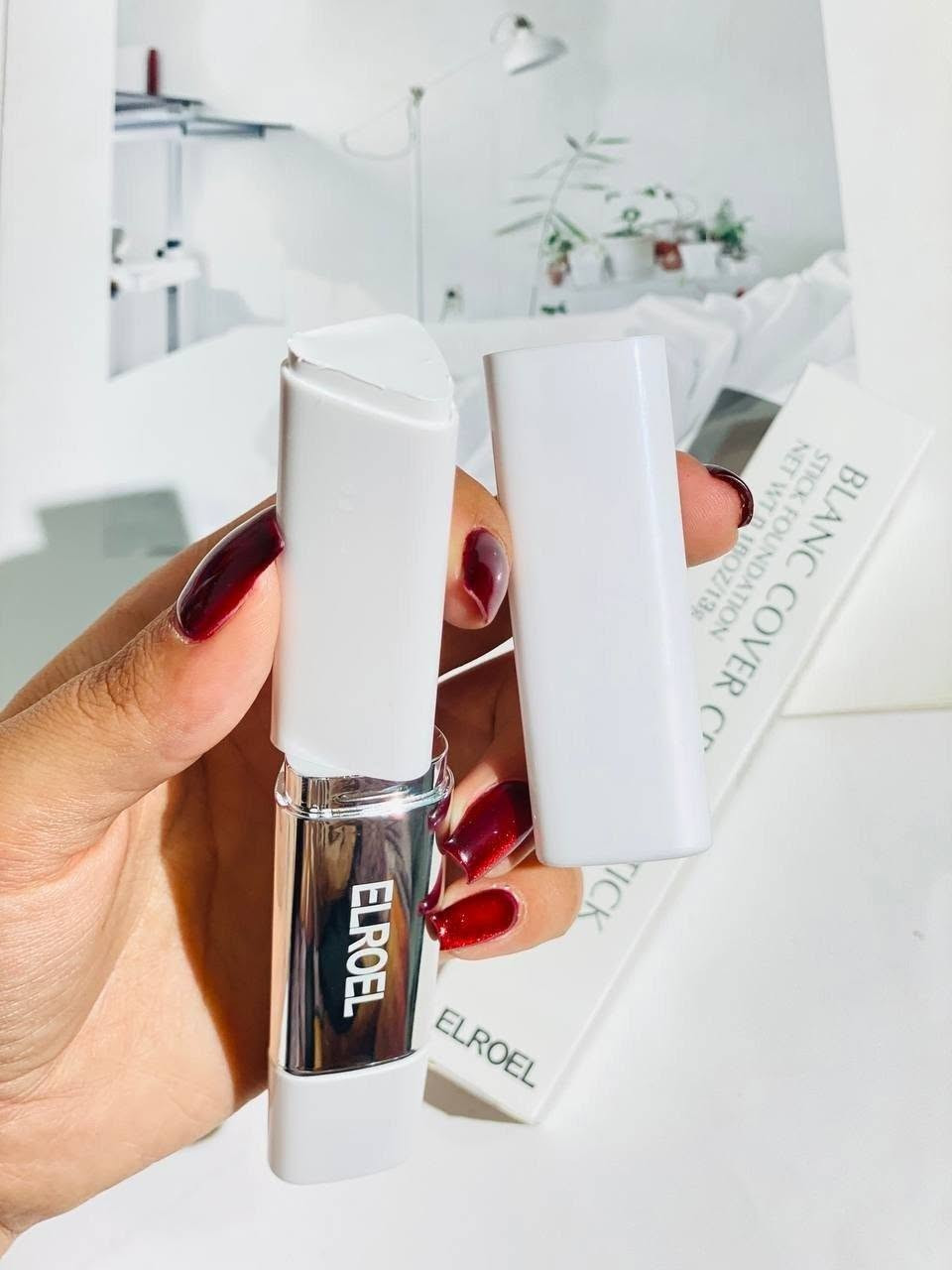 🔥 توفر لترند كريم الاساس السحري من إلرويل ✨ ELROEL Blanc Cover Cream Stick ✨
اكتشفي سر البشرة الكورية المثالية مع كريم الأساس السحري ELROEL Blanc Cover Cream Stick!
💎 تقنية ذكية لتغيير اللون تبدأ بتركيبة كريمية بيضاء وتنسجم مع لون بشرتك الطبيعي للحصول على مظهر متجانس وطبيعي.

🖌️ فرشاة مدمجة عالية الكثافة لدمج سريع وسهل دون تكتل أو خطوط.
💧 تركيبة تجمع بين التغطية والعناية، غنية بالكولاجين ومكونات مرطبة تساعد على منح البشرة مظهراً أكثر نعومة وإشراقاً.
🌸 تغطية مثالية ولمسة ندية مشرقة تدوم لساعات مع إحساس خفيف ومريح على البشرة.
✔ مناسب للاستخدام اليومي
✔ تغطية متوسطة إلى عالية
✔ مظهر طبيعي ومشرق
#الاصلي المنشأ امريكي 🇺🇸💯
السعر خاص 
🚘 يوجد خدمة توصيل لجميع محافظات العراق ٤ الاف 🚘
@إشارة


**إذا كنت صاحب هذا الإعلان وتريد حذفه لأي سبب، رجاءا أرسل رسالة إلى الدعم الفني**