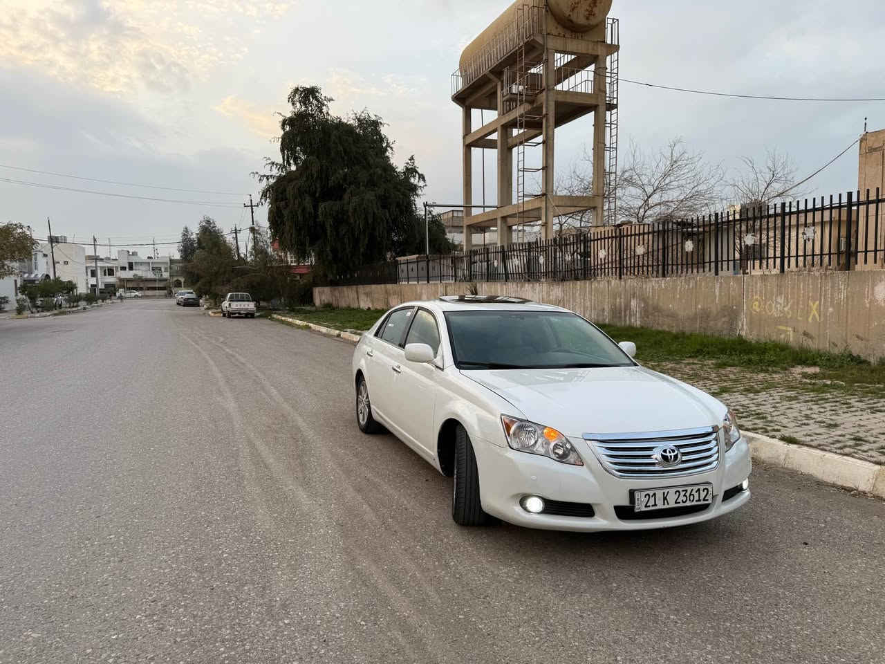 سلام عليكم افلون 2008 فول مواصفات امريكي كير ومكينه مكفول بيه صبغ  قطعه بدون دواخل و باب واحد بلاد مبدل سنويه  بسمي جديد لحد 2030  دفتر بانزين موجود  مكاني كركوك حي واسطي ***********ولسعر 128 بي مجال قليل كركوك, العراق
