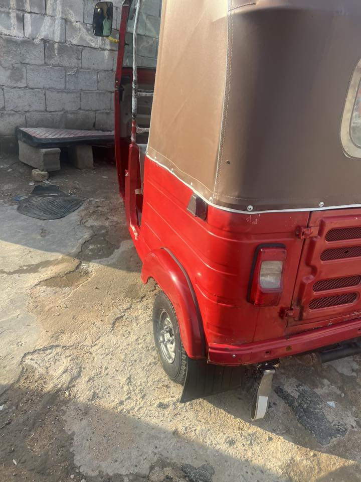 تكتيك للبيع موديل 2018 شهر 11 بيها صبغ لغد تيتي خير من الله بغداد العبيدي السعر5500 بيها مجال***********
