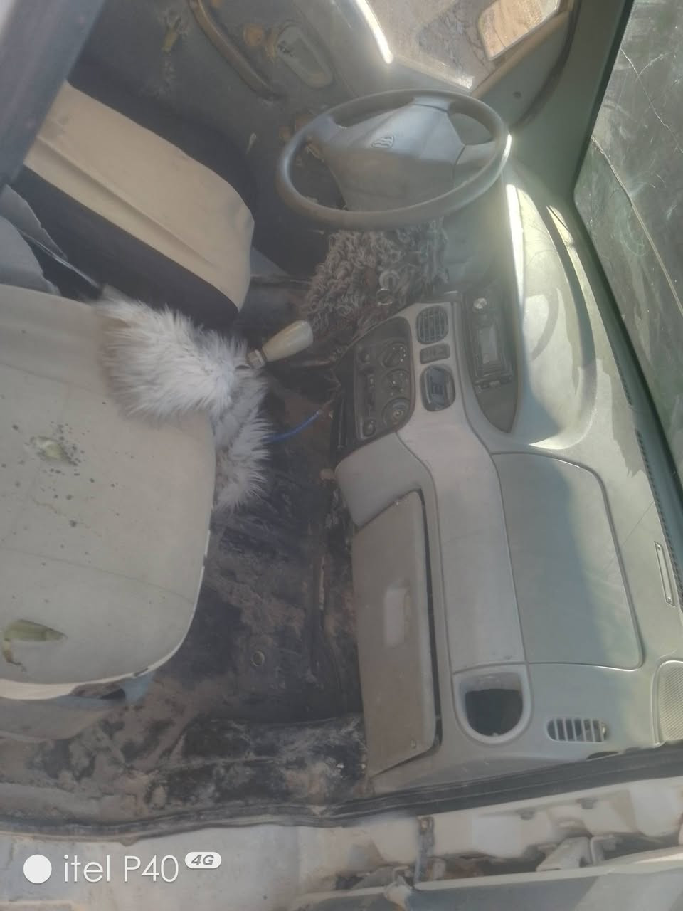 السلام عليكم شاب من رخصت الجميع عموشه هانفي محرك شديته جديد سيارة جاهزه للبيع  وترهم مراوس التواصل ***********
