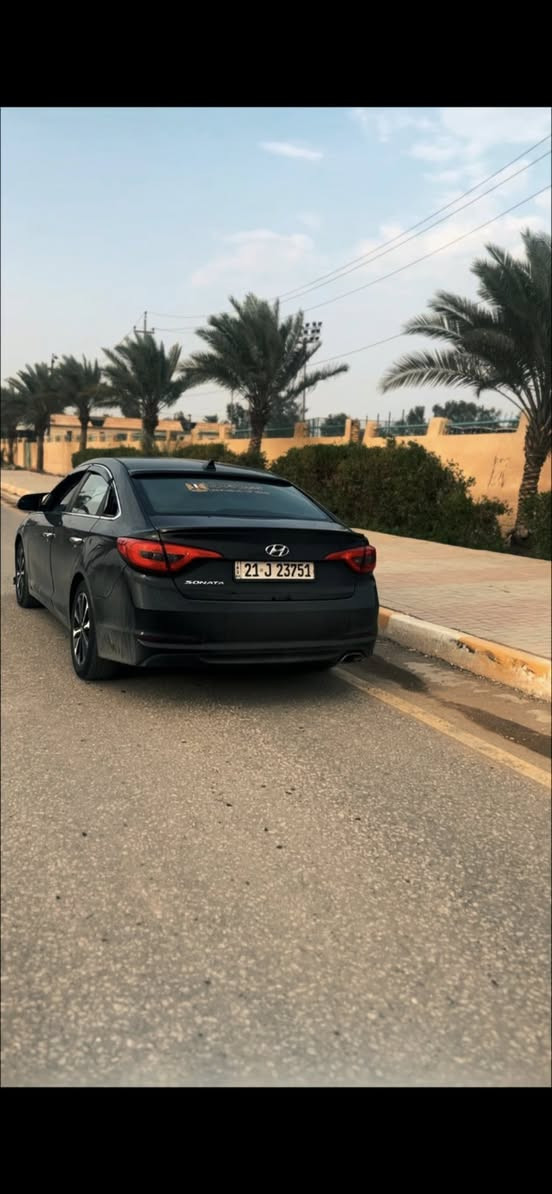 سلام عليكم وين الي يدور النضيف ؟ 
سوناتا 2017 وارد امريكي
داخل لونين 
عليها منظومه زنون ب 600$
ضرر السياره چاملغ وبنيد لا لغد لا دواخل لا ايرباك
حداديه شرط
تخم تاير
مواصفات نص فول
مكينه وكير مكفولات 
تحكمات ستيرن جهتين
3 انظمه قياده درايف مود 
كير 6 نمر
عليها منظومه لدات مارسدس ب 160$
تريد ثلج ❄️
سياره جديده متتعب عليها ولا فلس cruise مثبت سرعه 
مكينه 2400
السعر 145$ قابل للتفاوض 
للاستفسار ***********
مكاني بابل
