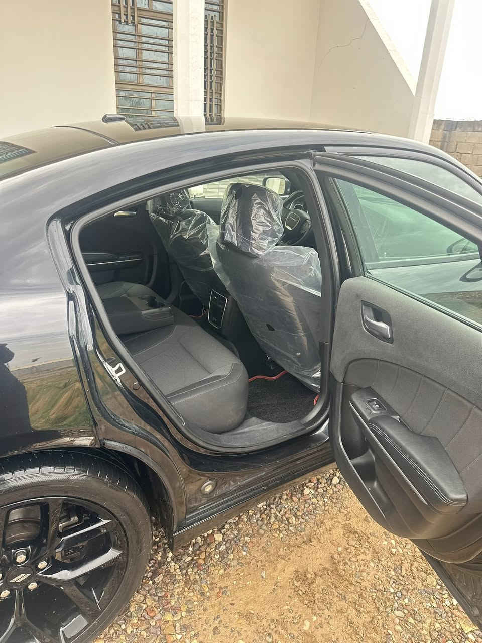 السلام عليكم جارجر 2019كلين كفاله عامه ماشيه 94ميل جاهزه تخم تاير حداده جديده مكينه كير جديد السعر 240 مكان السياره البصره الزبير رقم الهاتف ***********     ***********
