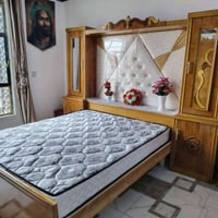 يوجد لدينا غرفه اخشاب مستعمله للبيع لل استفسار 07859303393