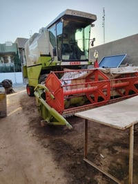 حاصدة كلاس • موديل 18 • مشتغله موسم واحد