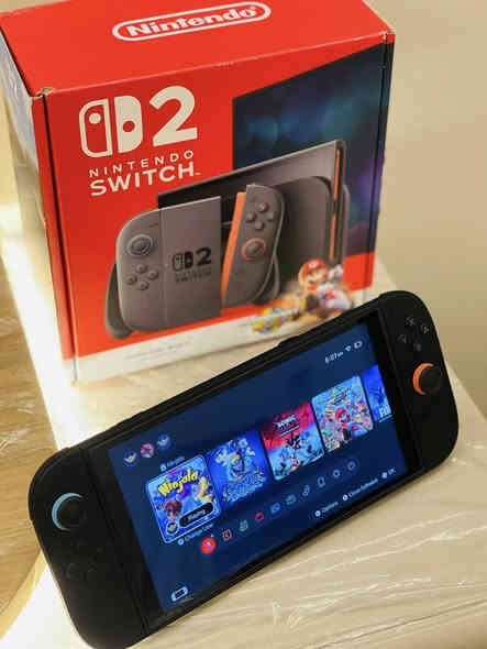 نتندو سويج 2 احدث شي جهاز جديد باندا ماريو وكل ملحقاته كامله باكيت شاحنه اصليه وقاعده مالته 
مستخدم كم يوم فقط ومضموم 
550 قفل آخر سعر 
بغداد خطيب شعله 
***********
