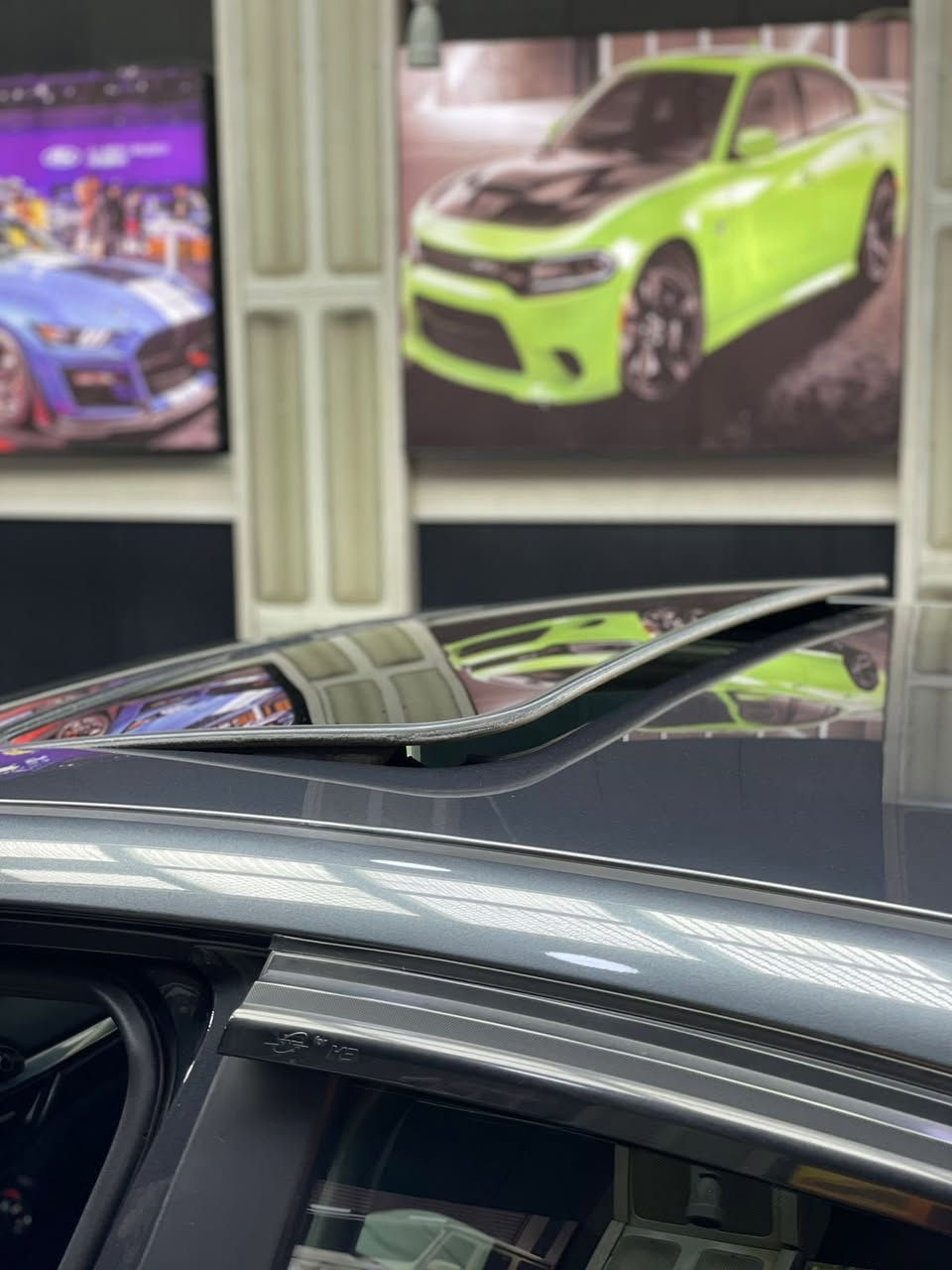 فورتي وارد أمريكي.
موديل 19... فئة (S)فول 1/1  رقم بغداد بسمي هزه وسنويه ورقام كله جديده 
صدر مامي خلفي جديد تخم تاير 
عليه دامه كامله منضومت بانزين 
تراي زيرو الله شاهد 
ماشيه70الف
حادثها جاملغ وبنيد 

  مواصفات السيارة....
رادار أمامي.. 
كشنات حضن...
تبريد بيانو...
اشاير مري...
شاشة كبيرة..
حساسات أمامية..
تحكم ستيرن جهتين..
كروز سرعة...
ثلاث أنظمة قيادة (سبورت.. نورمال.. ايكو.. )
لايتت أمامي اربع عدسات..
بك لايت لد..
شاشة دجتل..
تبريد 8 سرع..
سبعة ايرباك..
سستم صوت 5  سماعات..
السعر 128وبيه مجال 
***********
