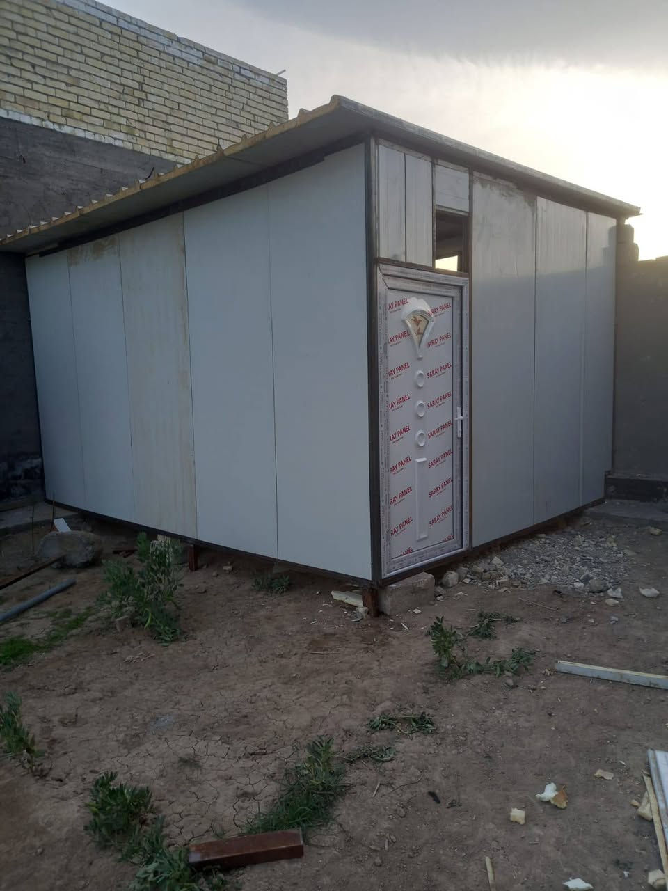 اللهم صلى على محمد وال محمد
حداده عامه.و حداد متنقل
 وحسب الطلب وباسعار مناسبه
لعمل الابواب والشبابيك 
لعمل القمريات الكيسبان والسندويج والجنكو
ومحجرات الدرج حسب الطلب
لاستفسار. واساب. ***********
