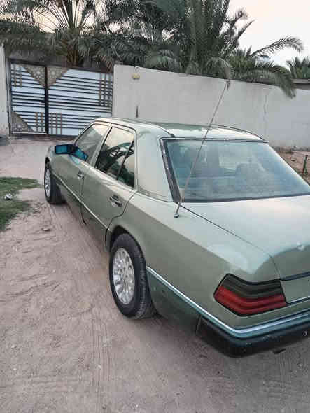 سيارة مرسيدس دب للبيع موديل 1987 بغداد السيارة بيه تبخير تخم تاير جديد حالين السيارة في البصرة السعر 25 وبيه مجال الاتصال على الرقم ***********
