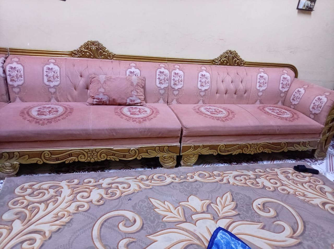 اسلام عليكم تخم قنفات 6 قطع  اصلي البيع سعر 250 مكاني جنينه رقمي ***********
