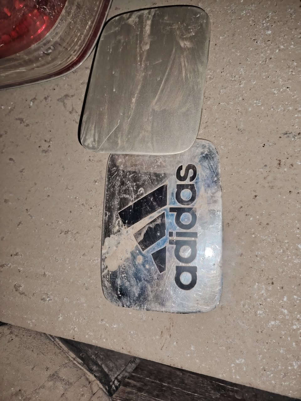 سلام عليكم ورحمة الله وبركاته اخوان قطع غيار السيارات ياباني من عينه ولايتتات قبق بانزين نفاضه وجداحه إطار شاشه عطرات اشاره بعد اكو مرايات ماصورتهن مسجلات كلمن وسعره خاص*********** اسعار رخيصه العنوان بصره قبله
