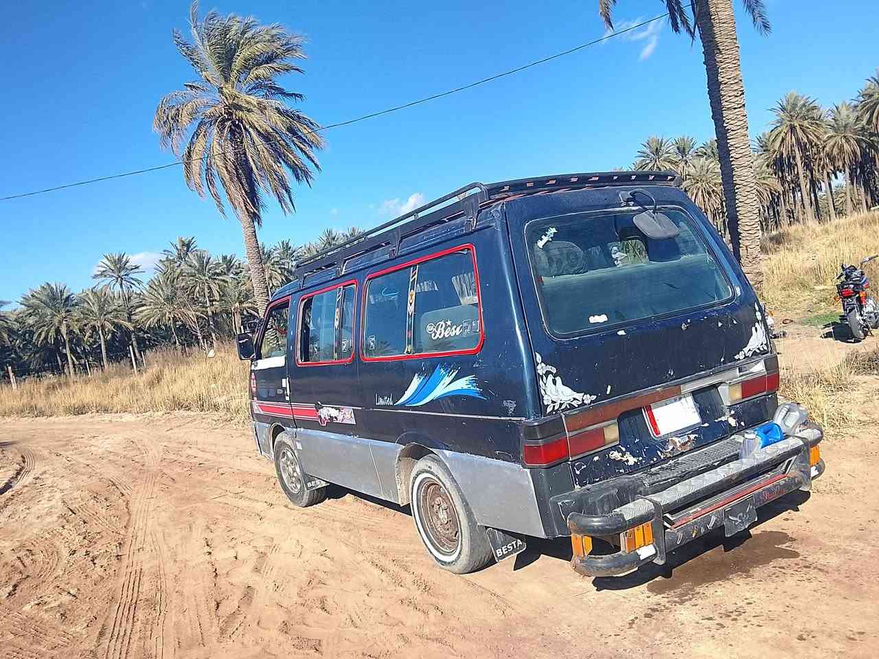 سلام عليكم كيه بسته البيع السعر 36 وبيه مجال موديل 95 مكانه ديالئ خالص ***********
