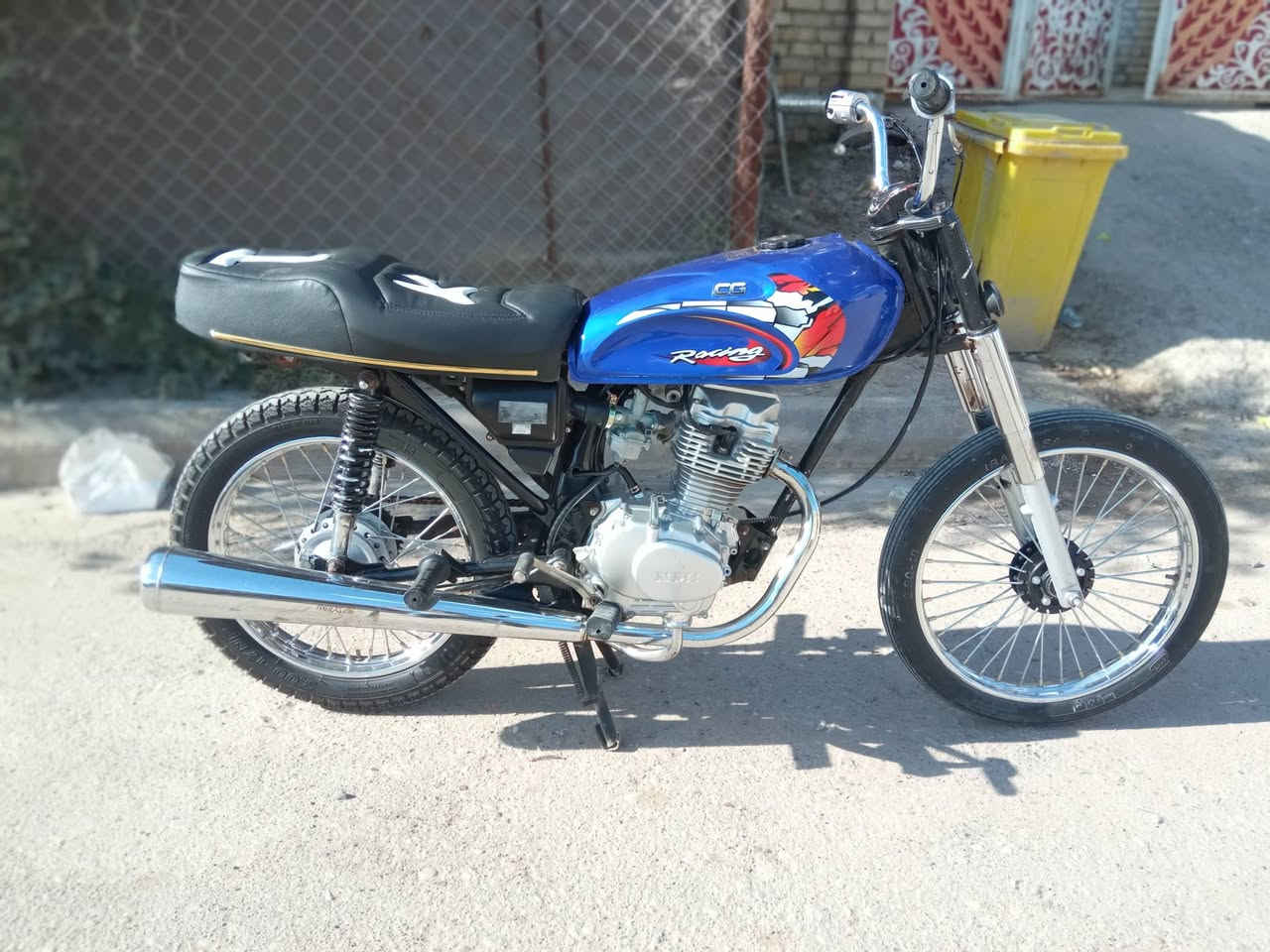 سلام عليكم شباب دراجه نامه للبيع السعر700دراجه حلوه***********
