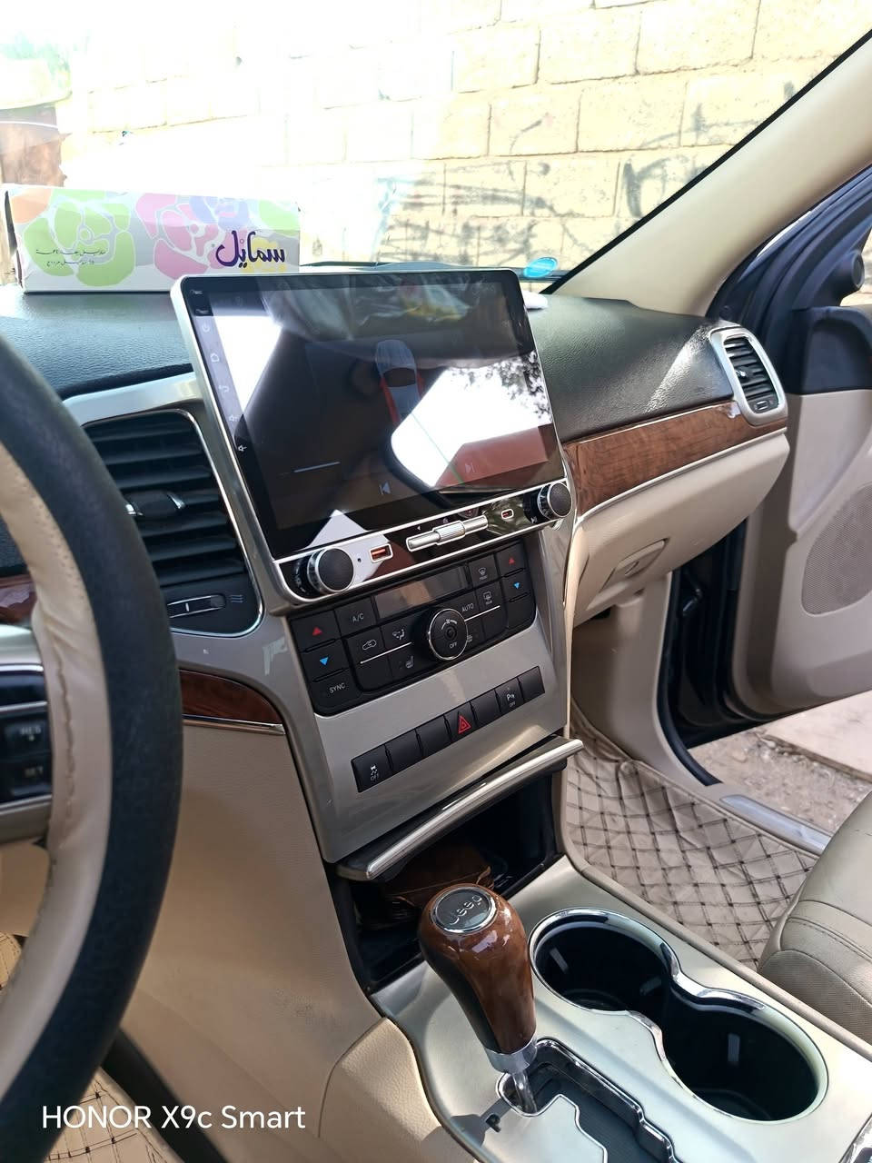 يـــــــّآ آلَلَهِ
JEEP LAREDO 
2013 خـــــــلَيـــــــّجَيـــــــّ🇦🇪
فولـــل للاخير1/1
المواصفات💥
1-لايت عدسه زينون
2-شاشه لكزس
3-خزن ميموري
4-مري شفط
5-اشارة بل جامرلغ 
6-زراكات لايت
7-كشنات جلد
8-دمامات صندوق
10-  5وضعيات قياده +SPORT
11- 2 هوكات اماميه
12-  1هوك خلفي 
13-ويل نيكل مقاس18
14-صاج عسلي
15- 4×4فور ويل +مثبت جبلي 
آلًَسًــــــــعــــــــر 195وُبّـــــــي مِــــــــجال
الرقم1/***********
2/***********
الضرر صبغ الجامرلغ للسكن
