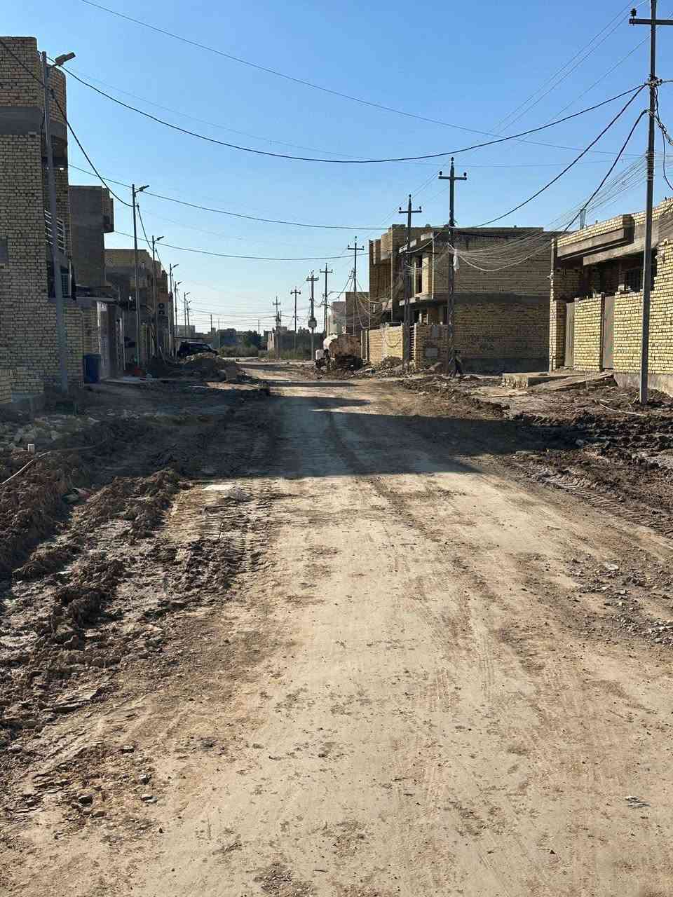 مشتمل  مطلوب موبادره *********** /***********
مساحته 100م في في الخاجيه منطقة عميشه قرب الجسرشارع 15مدخل شارع 20امامه منتزه يبعد عن شارع 80متر طابقين الأول متكون من غرفه وصاله واستقبال ومطبخ وصحيات داخليه وخارجيه والطابق الثاني متكون من غرفه كبيره وسطح بناء حديث سنة 2025 الوجه على ساحه خدمات متوفره ماء وكهرباء ومجاري التشارع العام قريب عليه
