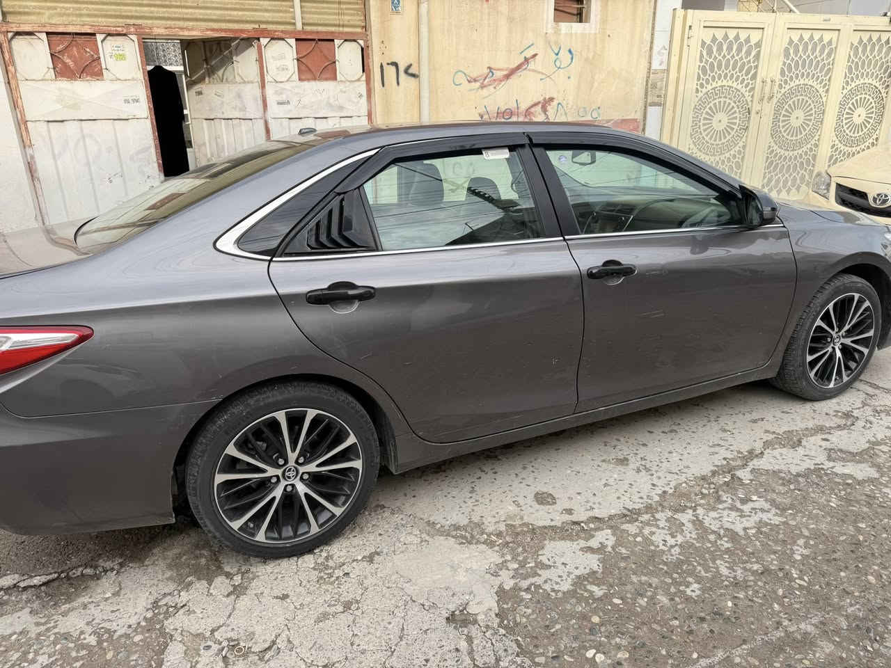 سلام عليكم
كامري ١٦ فول الفول 
بصمه سلايت كامره 
كشانه جلد حار بارد كهرباء 
شحن واير لس 
سنويه ٢٨ تحويل مباشر 
بونيد صبغ 
يرهم مراوس بشمال فقد 
***********
