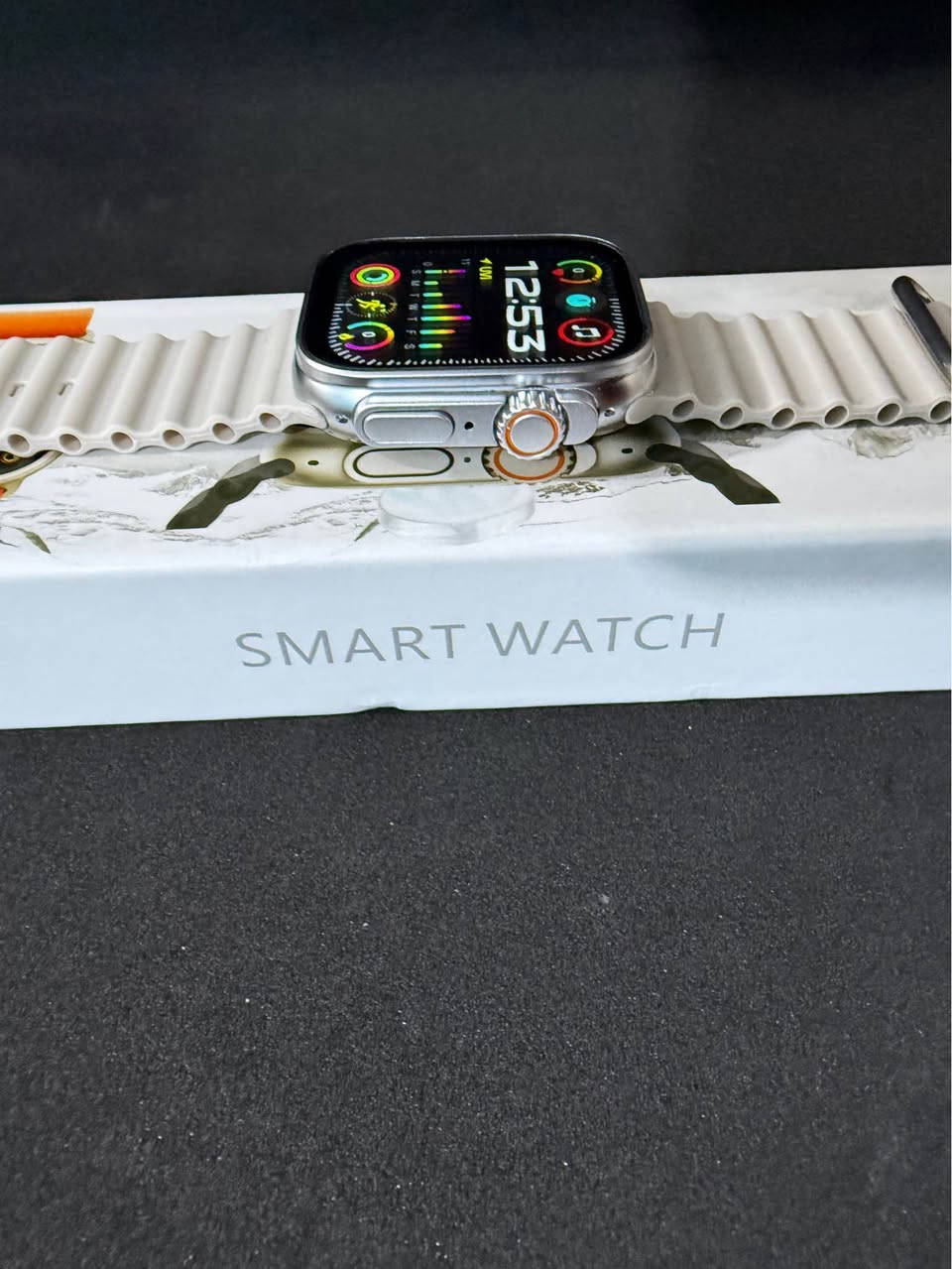 ساعة ماركة T800 Ultra قطعة أمازون أصلي 

تدعم تقنية Bluetooth 5.0 لإجراء واستقبال المكالمات مباشرة من الساعة والتحكم في الموسيقى

حاصلة على تصنيف IP67 لمقاومة الماء، مما يعني أنها تتحمل رذاذ الماء والعرق

مراقبة معدل ضربات القلب والأكسجين في الدم (SpO2) وضغط الدم

تتبع النوم والخطوات والسعرات الحرارية المحروقة

أوضاع رياضية متعددة مثل الجري وركوب الدراجات

تحميل التطبيق: تحتاج لتحميل تطبيق Hiwatch Pro المتوفر على Google Play و App Store لربط الساعة بهاتفك

السعر 15 الف مع التوصيل كل العراق 🚚

للحجز والاستفسار مراسلة الصفحة 

رابط واتساب مباشر الي يريد يراسلني 👇

https://wa.me/message/ANGQMMLUZKO4C1 بغداد, العراق


**إذا كنت صاحب هذا الإعلان وتريد حذفه لأي سبب، رجاءا أرسل رسالة إلى الدعم الفني**