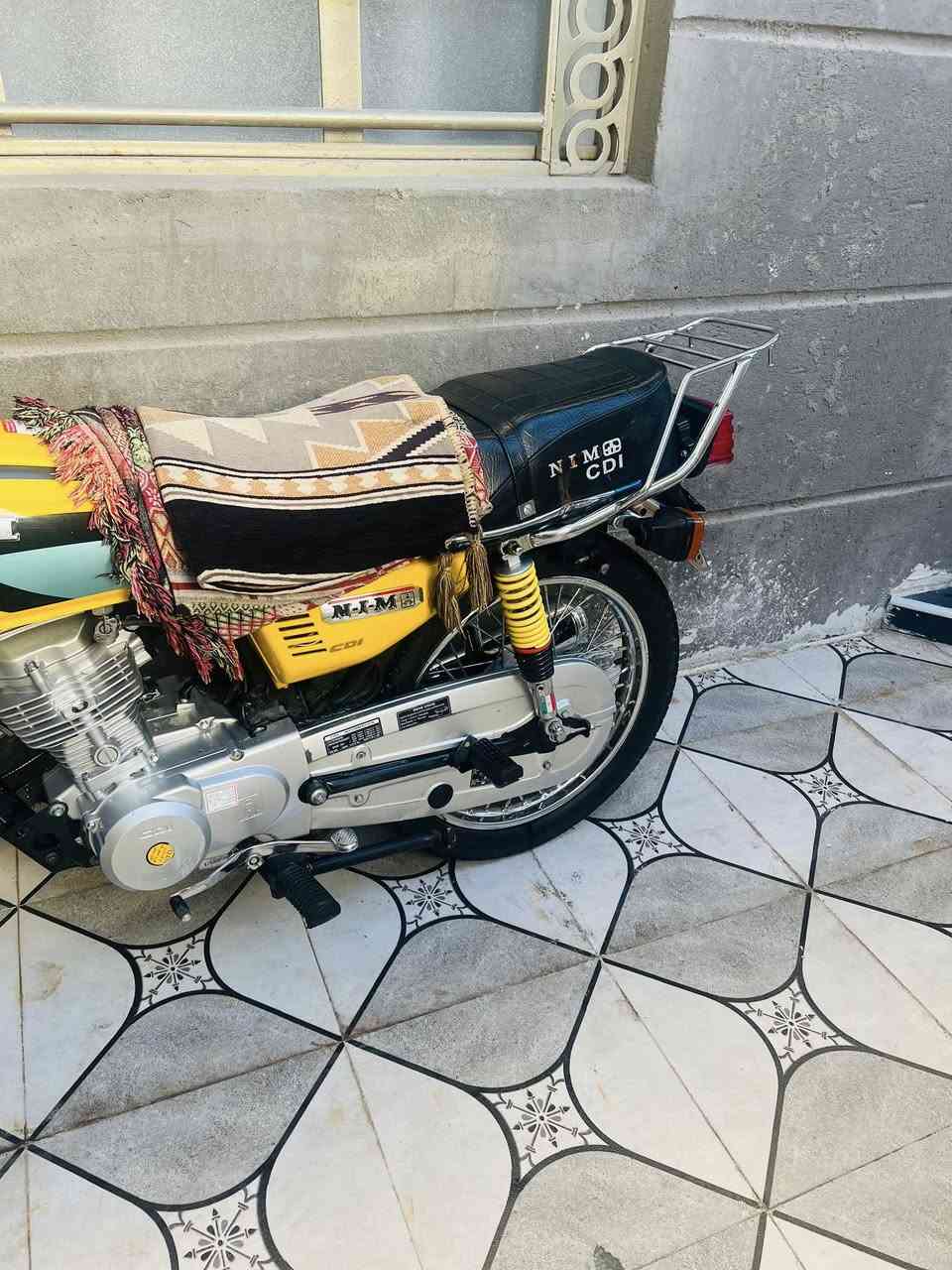 السلام عليكم
اربعه كير للبيع مديل 26اوراق سكنر 

كامله مانقصها ايشي للبيع الشراي يتصل 

وبي خير ويدلل 

مكاني كنطره السلام 

***********
