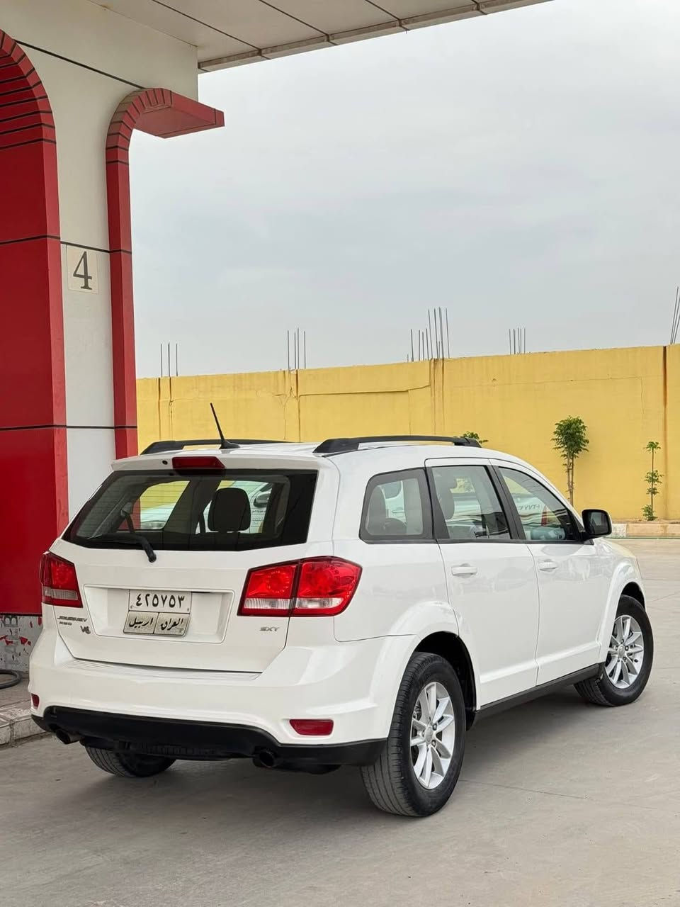 دوج جورني 2017 ماشية 100 الف مايل محرك 6 سلندر سبعةراكب ثلاث قطع تبريد بجم كبس بيها س


**إذا كنت صاحب هذا الإعلان وتريد حذفه لأي سبب، رجاءا أرسل رسالة إلى الدعم الفني**