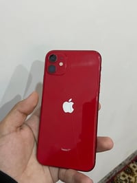 آيفون ١١ • ٦٤ • بطارية ٧١