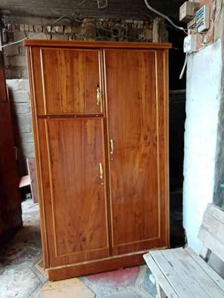 كناتير حطاطه بابين نظافه 95٪مكاني فلوجه حي المعلمين.
بيهن 3ابواب تركي باب اول اخو الجديد.. اي استفسار خاص او اتصال ***********. اسال واجاوبك الاسعار بالتعليقات.
