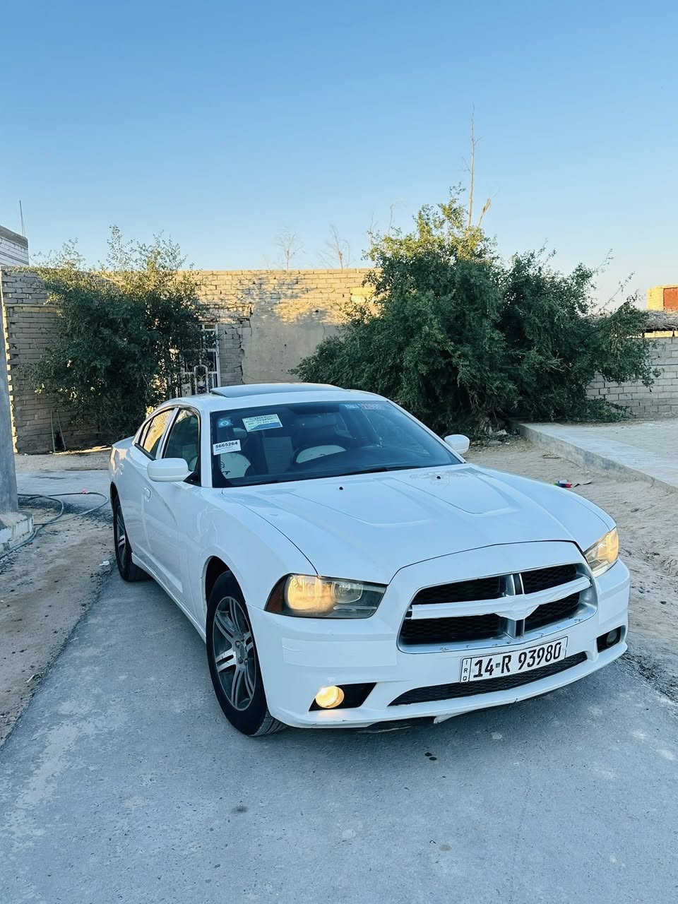 يا الله جارجر موديل 2013 خليجي رقم بصره سنويه جديده وهزه جديده محرك ٣٦٠٠ سياره فول مواصفات فتحه شاشه كير طياره كاميرا خلفيه لايت زنون محرك وكير وتبريد خير من الله حداده حلوه   
سياره خليجي كفاله من الضربه والإرباك والصبغ عدا هلال خلفي كد شبرين كلير وملاحظات بسيطه مسويهن  سياره جديده وحلوه 
السعر ١٤٨ وبيها مجال بسيط مكاني بصره قضاء المدينه *********** ***********
