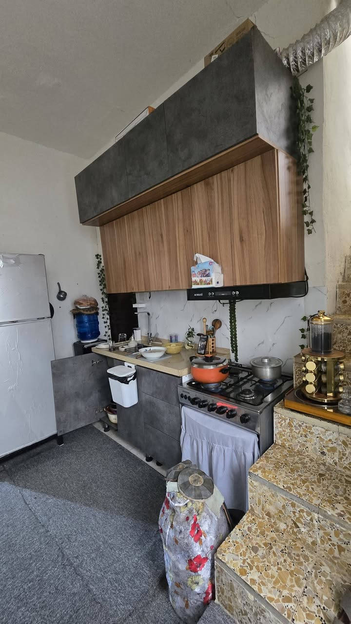 دار للبيع🏡 
المساحه 75 متر🌹🌹🌹🌹 
الموقع النجفي الاشرف حي الرحمه قطاع السابع
ثاني شارع عن شارع المقرنس💎💎💎💎 
يحتوي على غرفه نوم زائد استقبال زائد صاله زائد مطبخ
💸 سعر 30, اي استفسار مراجعه مكتب سور النجف
اول اتصال على هاي الارقام او مراسله الصفحه✅ 
*********** واتساب📞 
*********** تصال☝️
