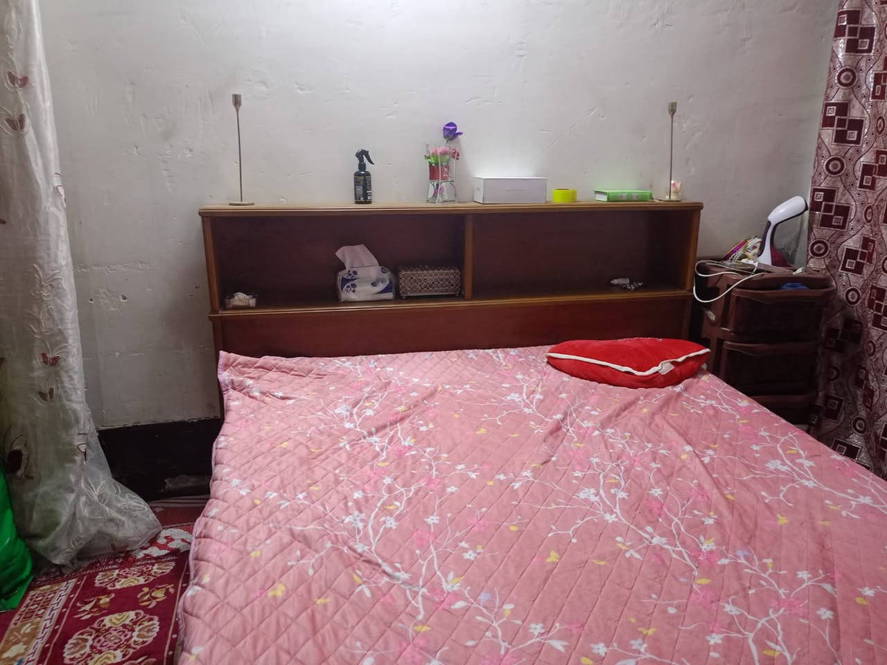 السلام عليكم للبيع كنتور وجربايه وميز سعرهن350الاتصال***********
