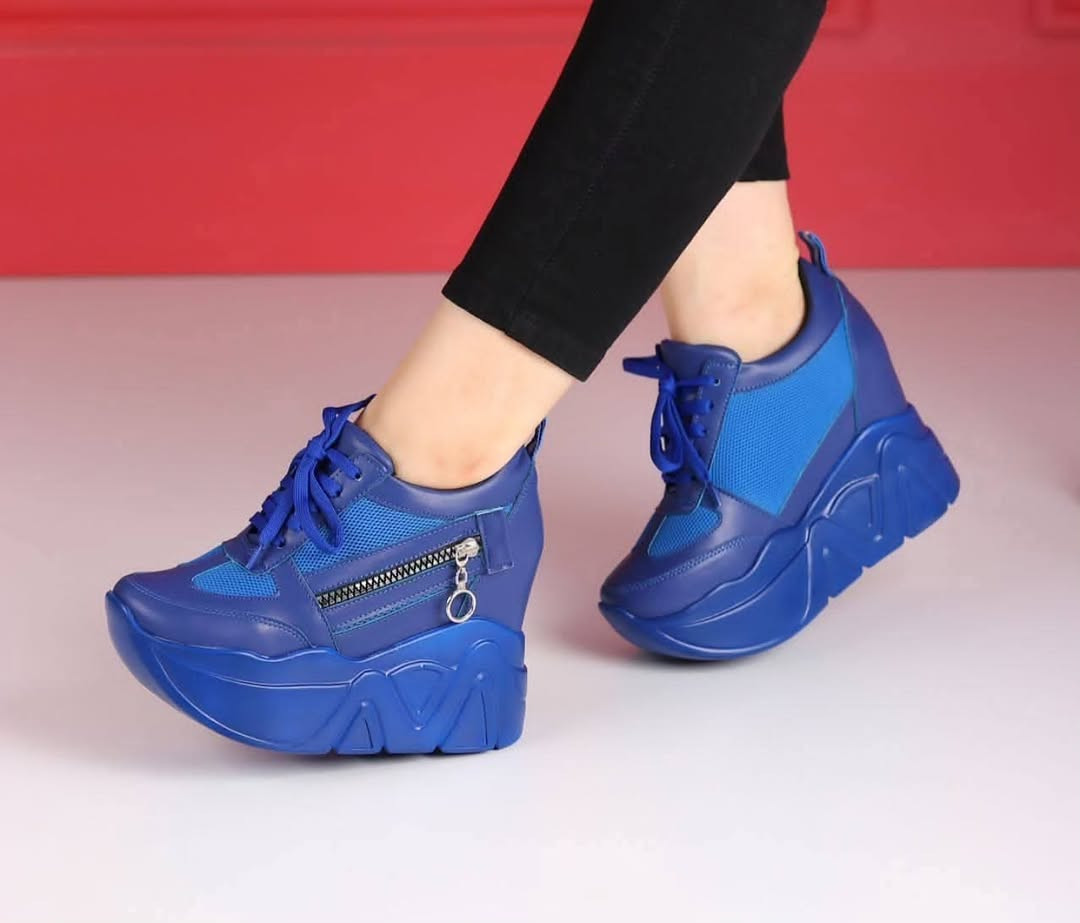 رياضي كعب داخلي عالي الاكثر راحة 
Size 36 37 38 39 40 41 
للحجز مراسله الصفحة او الوتساب *********** 
يوجد خدمة توصيل لجميع المحافظات
