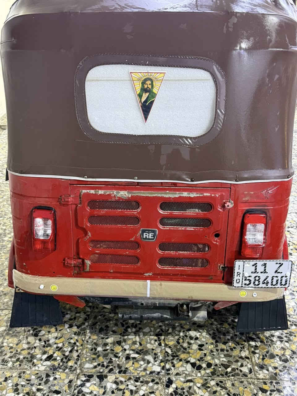 السلام عليكم تكتك موديل 2018 شهر 12 رقم وسنويه بغداد تحويل ثاني يوم مابيه لا صبغ ولا معجون السعر (4600) مكاني الكماليه رقمي ***********
