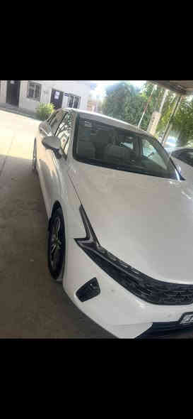 السلام عليكم k5 خليجي 21 بيها قطعتين تبدليل وبارد باب الصدر مفتوح مواصفات محرك 2000دوش تبريد قطعتين لمس مري شفط حساس امامي حساس خلفي 4وضعيات قيادة ماوس گير at6نمر لدنهاري 4عدسات تخم تاير جديد باتري جديد جاهزة بدون اي نقص السعر 175 وبيها مجال ***********
